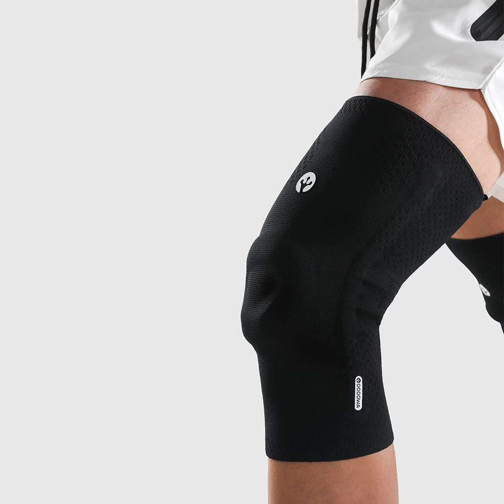 【miyu】RhodolirioN W-knee Sus PantDuck Sports Knee Support | Panda Bro – DODOWA